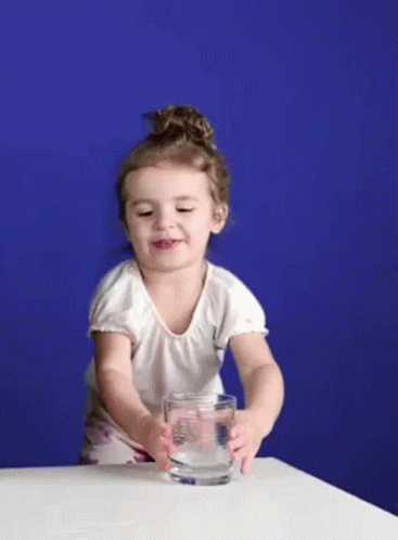 https://tenor.com/view/pour-june-crosby-claire-and-the-crosbys-water-glass-gif-20937317.gif